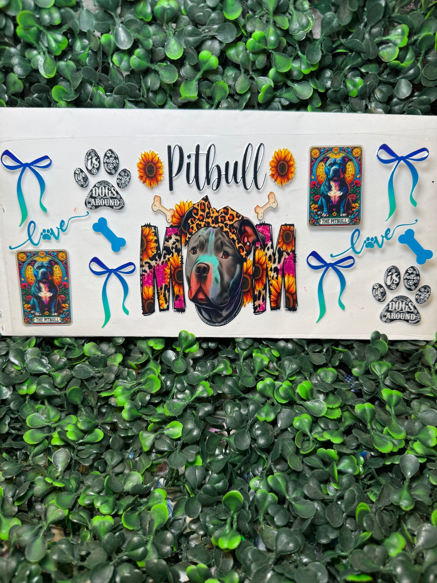 Dog Pitbull mama Decal