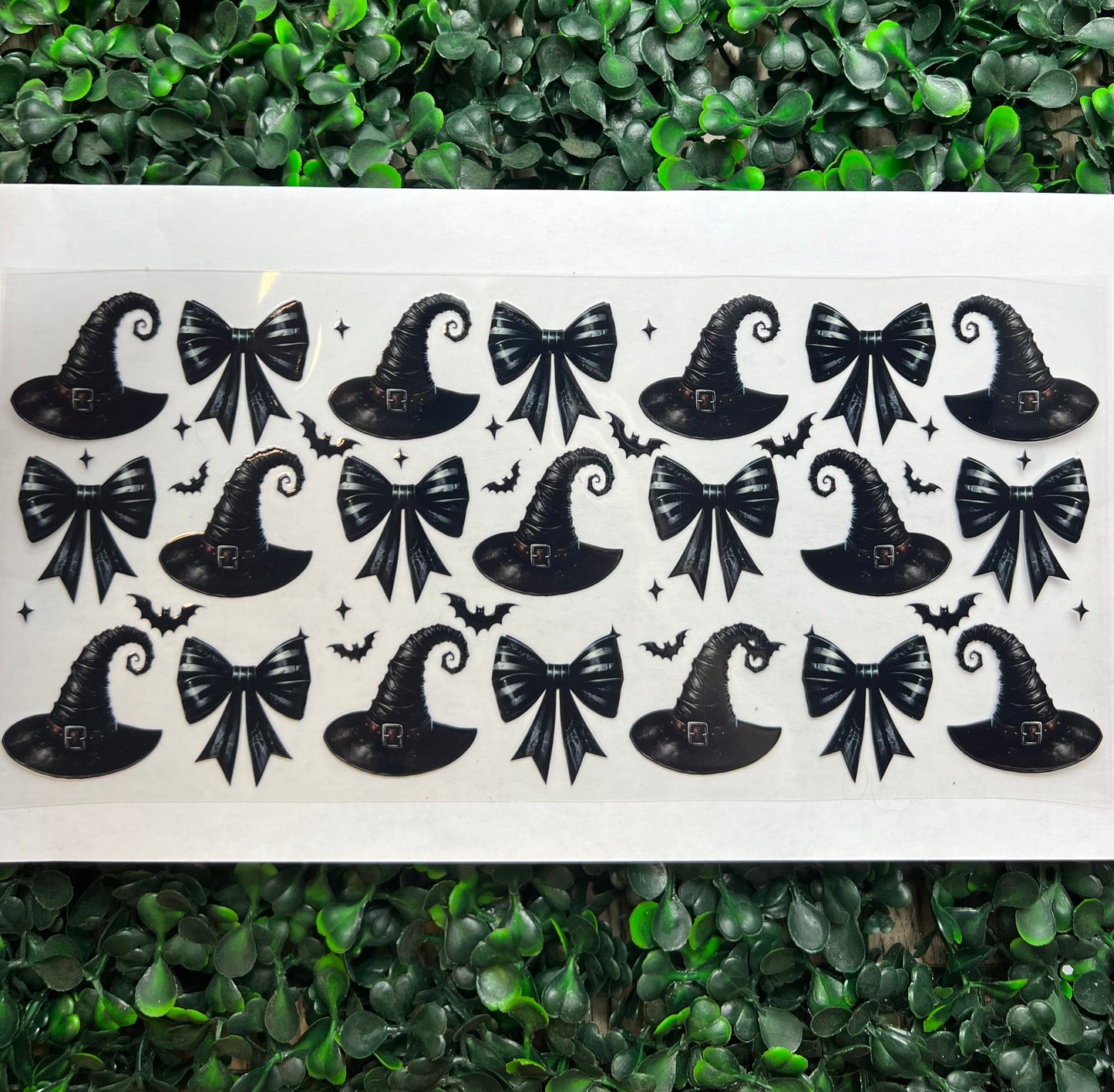 Witch hat bows wrap