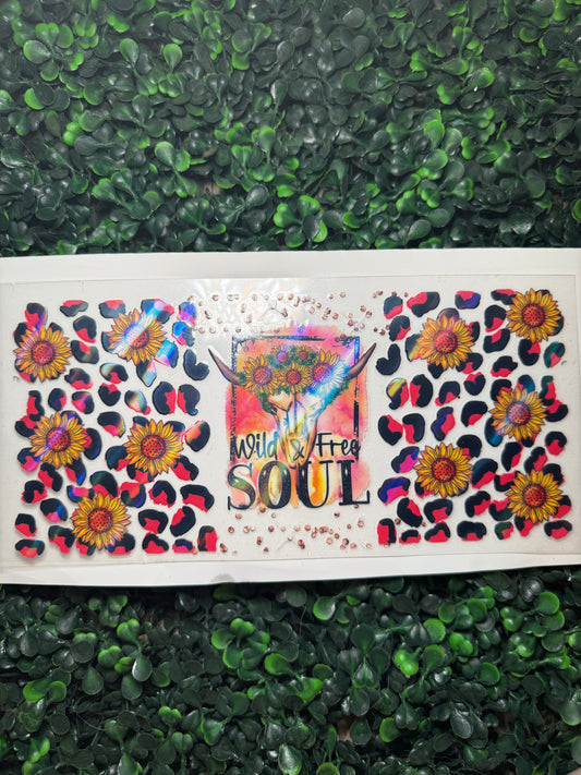 Holographic wild and free soul