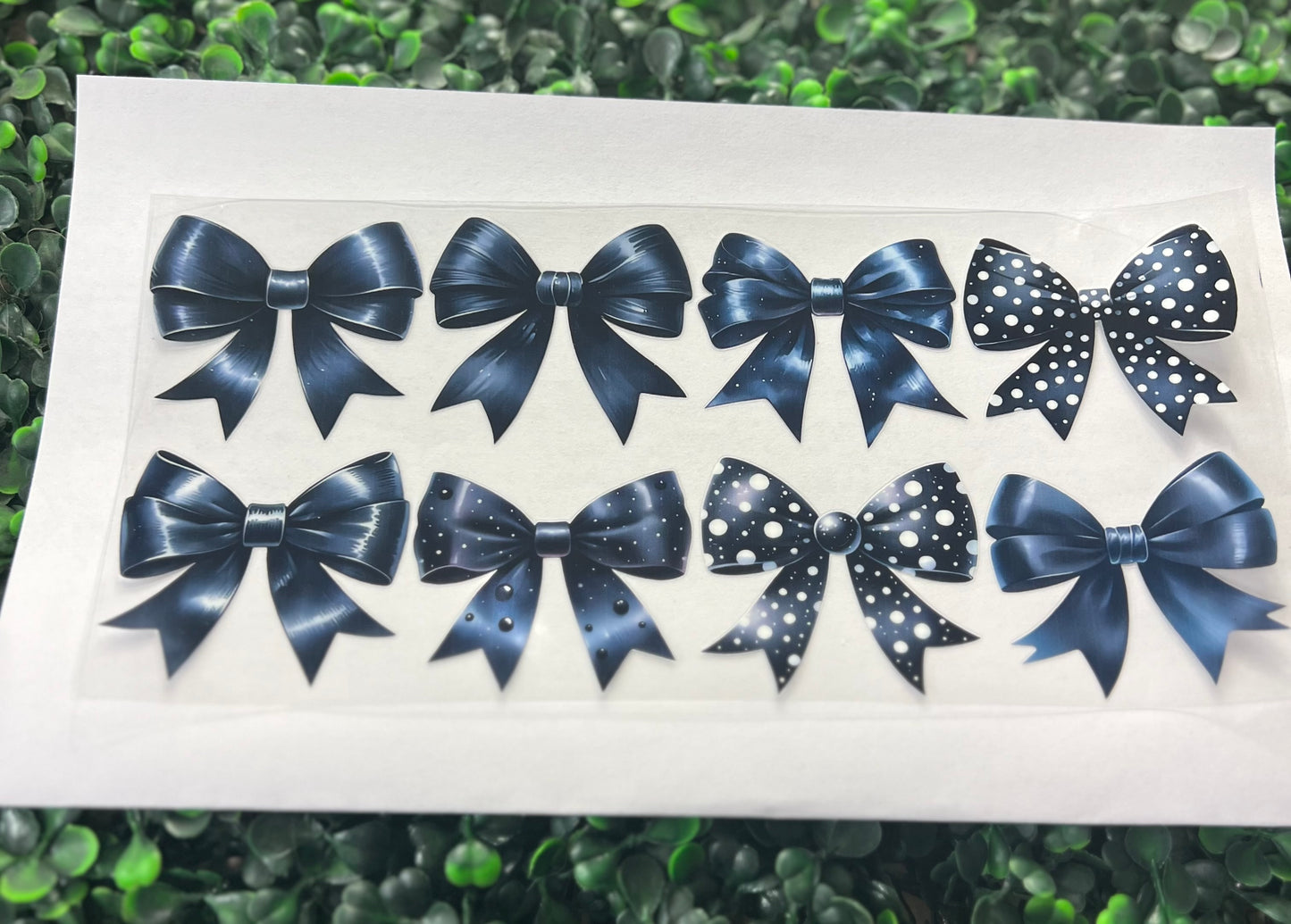 Black bows 1