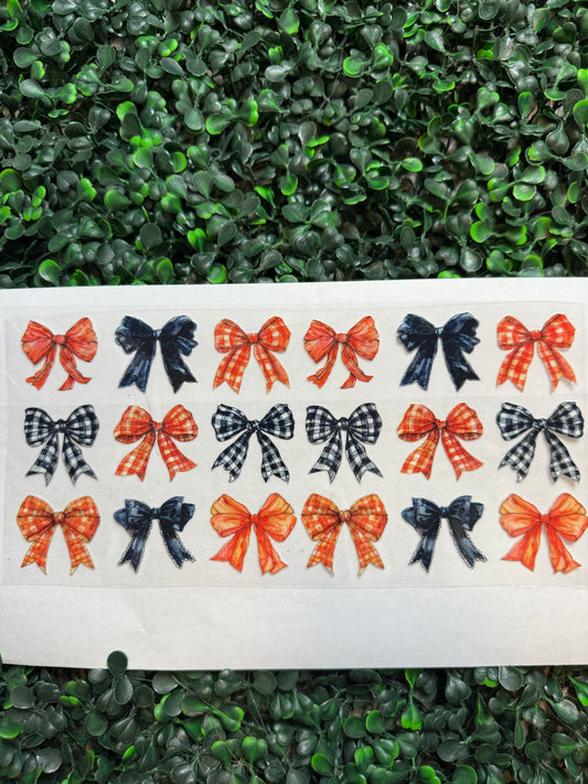 Checkered orange black bows wrap