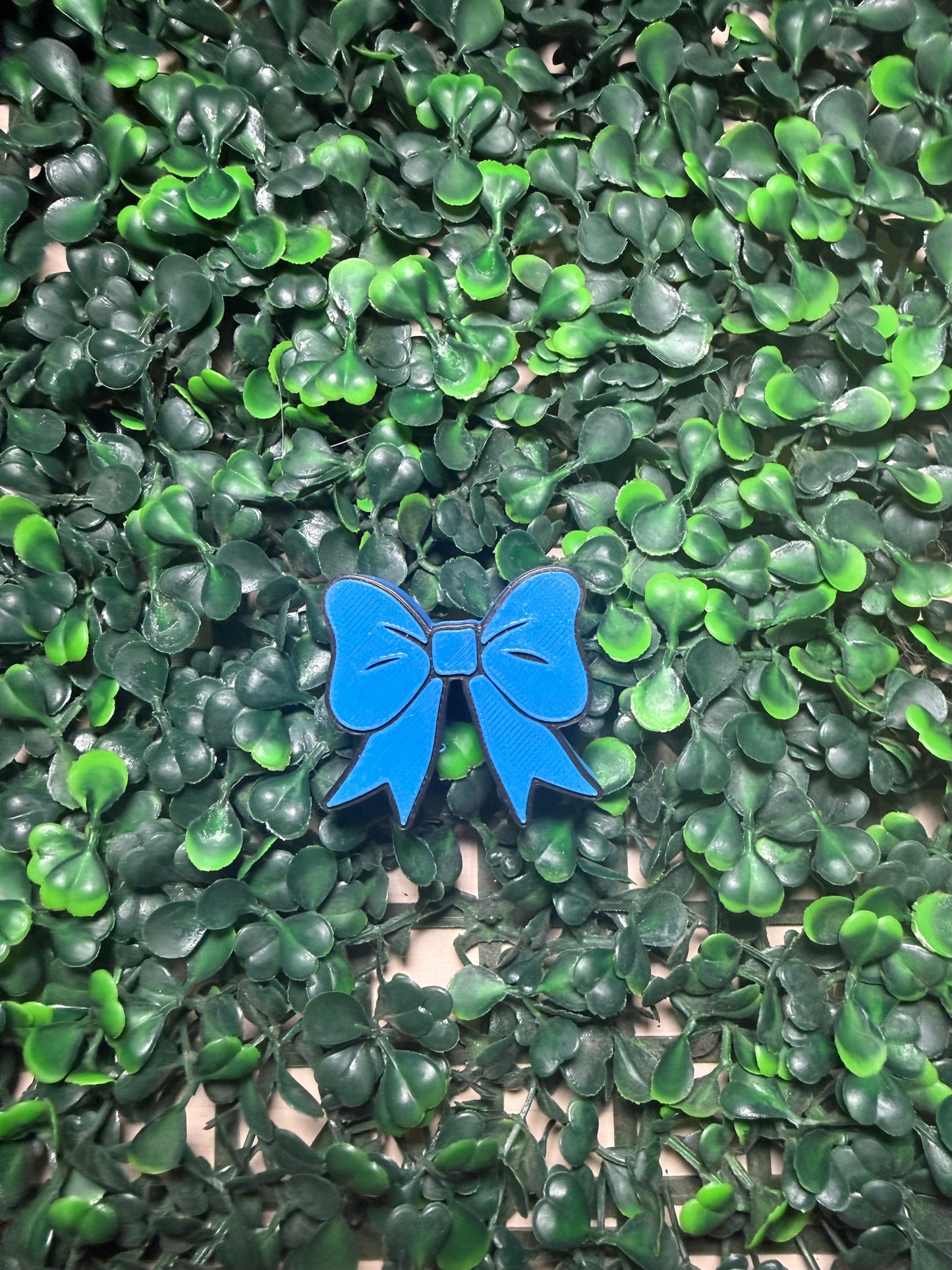 Blue bow strawtopper