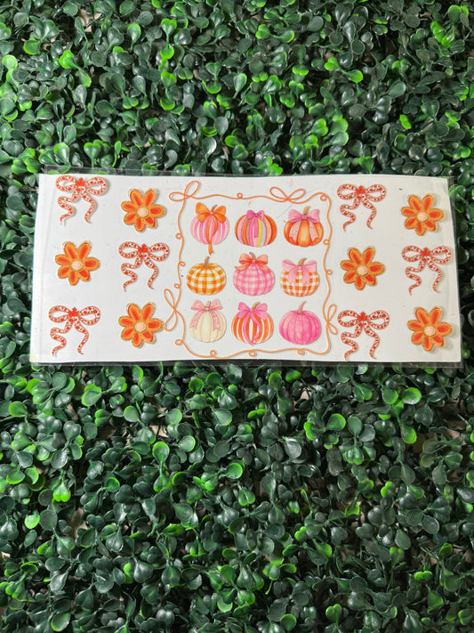 Pumpkin bows and flowers pink orange