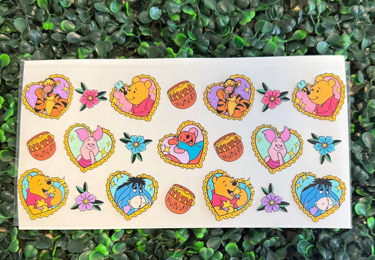 Winnie and friends hearts ￼