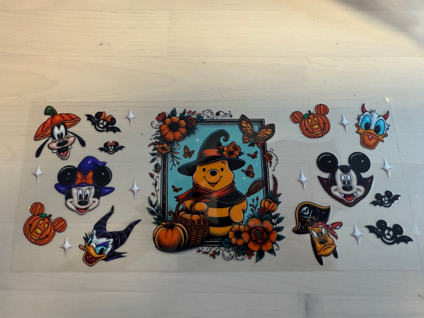 Witch Pooh and micke plus friends Halloween