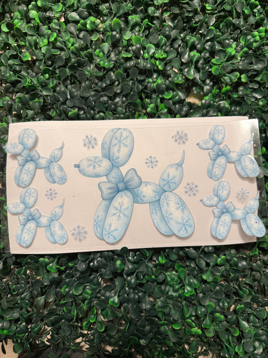 Balloon dog with light blue snowflakes
