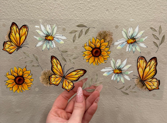 Butterfly sunflower daisies