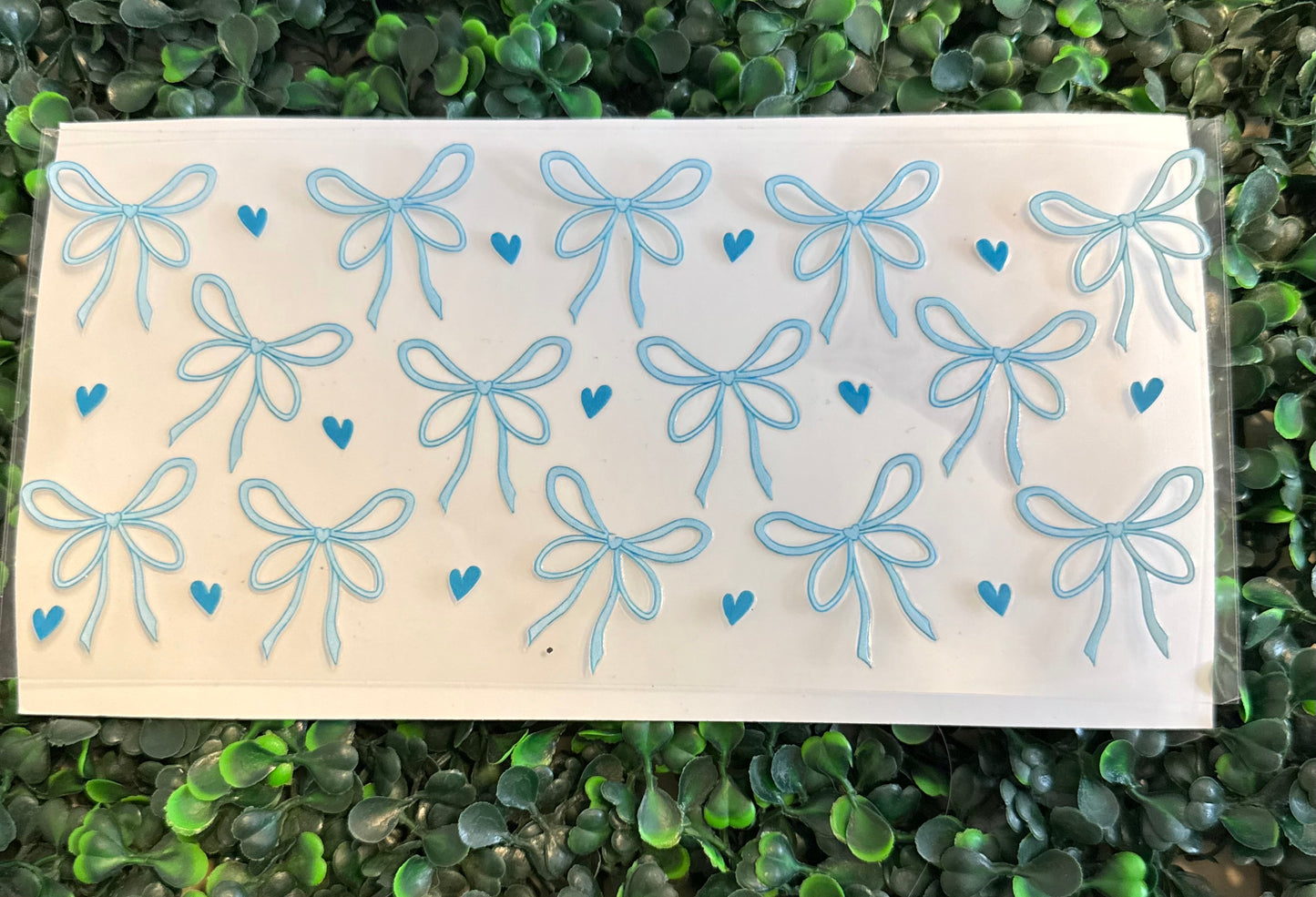 Blue bows with hearts