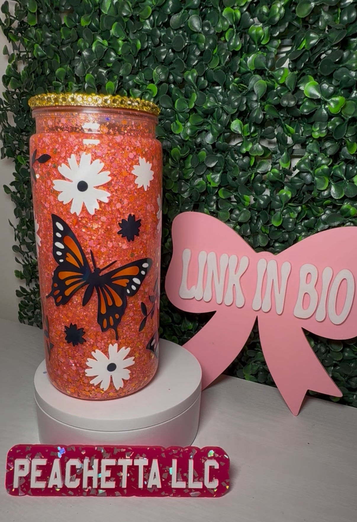 Holographic butterfly